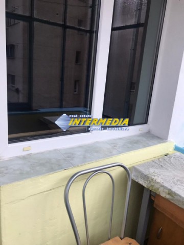 apartament-2-camere-54-mp-de-vanzare-mobilat-si-utilat-alba-iulia-zona-centru-21